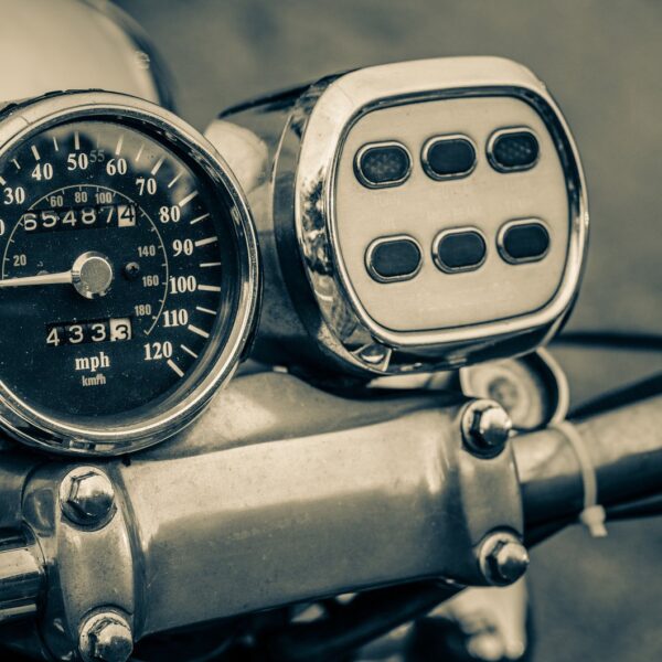 Przelicznik mph na kmh.