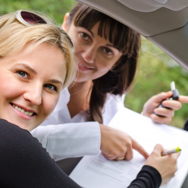 Zakup samochodu od osoby prywatnej: o czym warto pamiętać?