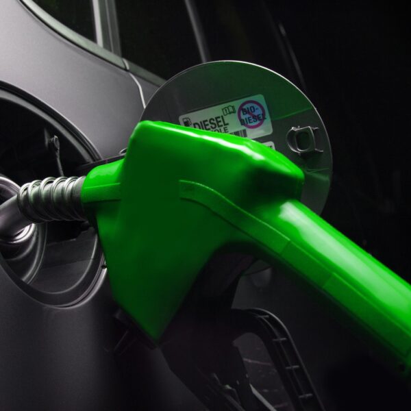 Alternatywne paliwa: jak wodór wpłynie na przyszłość motoryzacji?