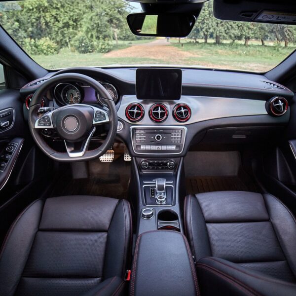 Sztuka detailingu: jak samodzielnie zadbać o wnętrze samochodu?